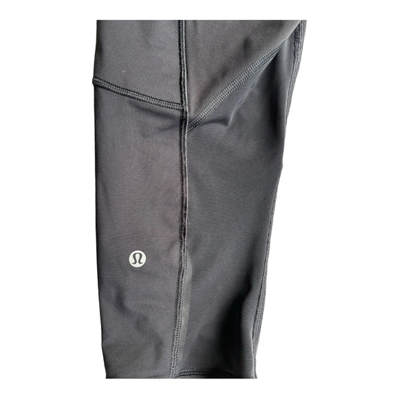 Lululemon Capri Black Leggings sz 6 - Picture 3 of 5